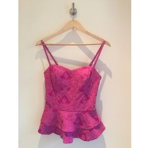 NWOT - Fuchsia Guess Peplum Top